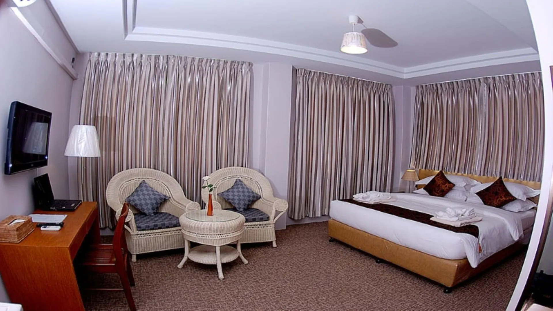 Holiday Hotel Yangon 3*,  Myanmar