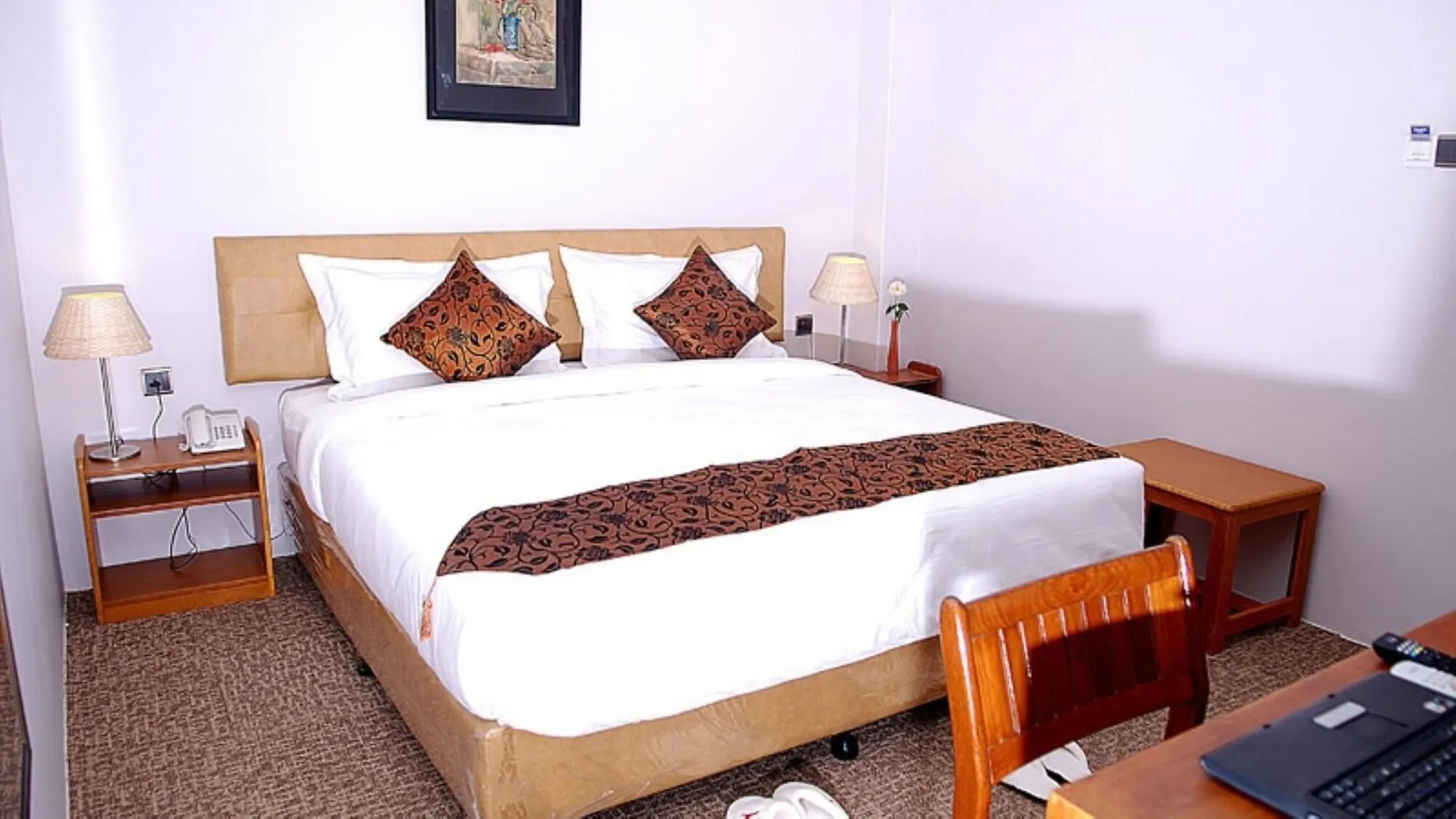 Holiday Hotel Yangon