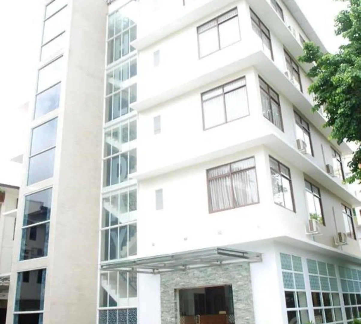 Holiday Hotel Yangon