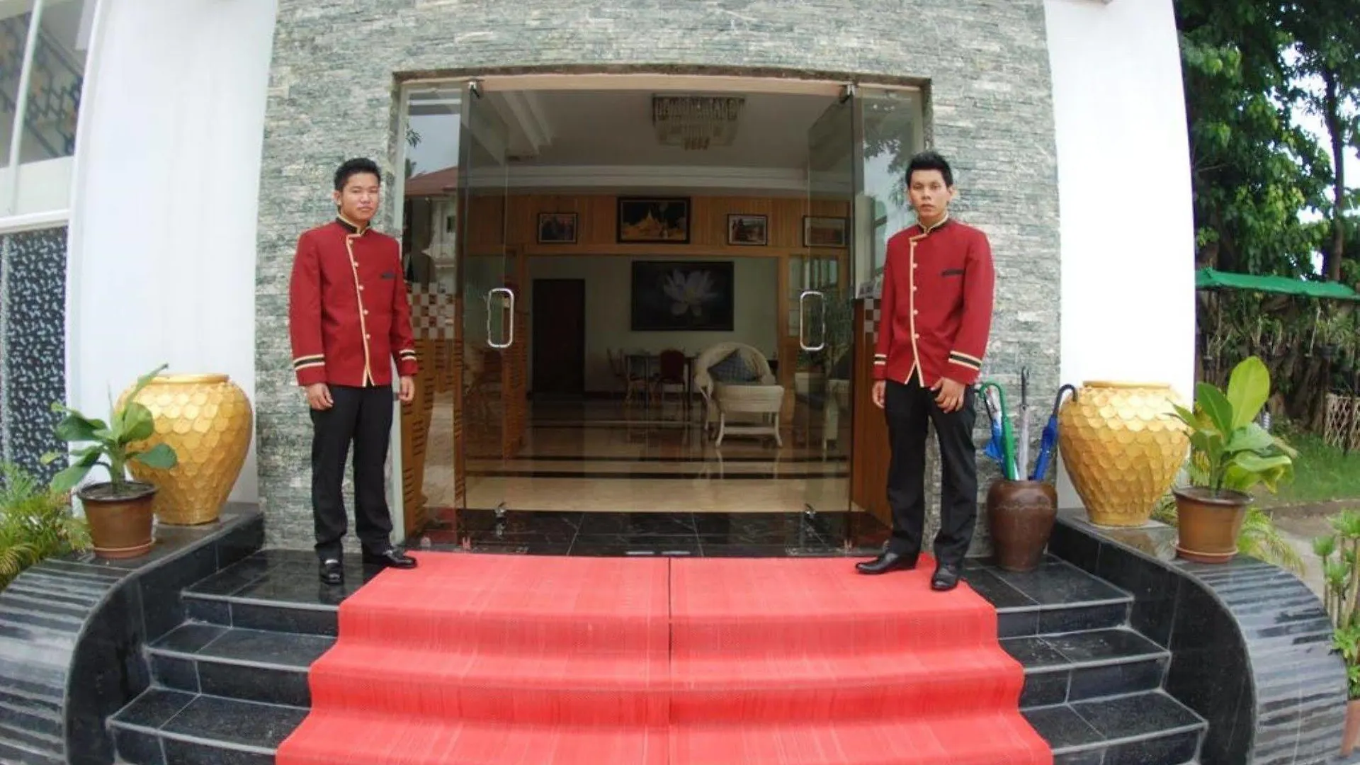 Holiday Hotel Yangon Myanmar